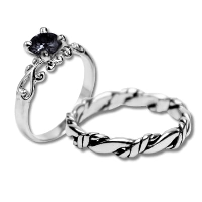 FRIGG – PAR DE ALIANÇAS (SOLITÁRIO + ANEL NORDIC ROPE) EM PRATA 925 COM ZIRCÔNIA PRETA