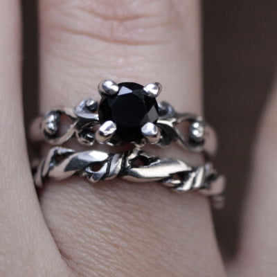 FRIGG – Par de Alianças (Solitário + Anel Nordic Rope) em Prata 925 com Zircônia preta