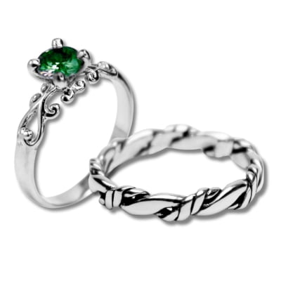 FRIGG – PAR DE ALIANÇAS (SOLITÁRIO + ANEL NORDIC ROPE) EM PRATA 925 COM ZIRCÔNIA VERDE