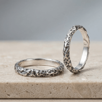 LUNAR – PAR DE ALIANÇAS MODELO FINO EM PRATA 925