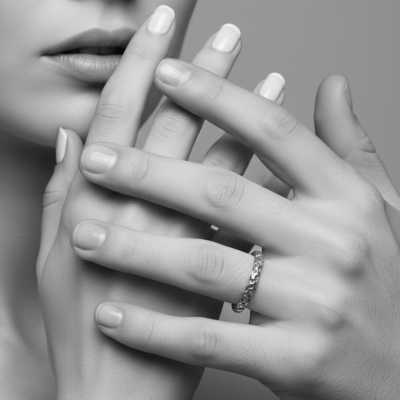 LUNAR – PAR DE ALIANÇAS MODELO FINO EM PRATA 925