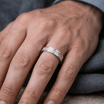 Par de Alianças de Prata 925 Mosaico Selenita Branca