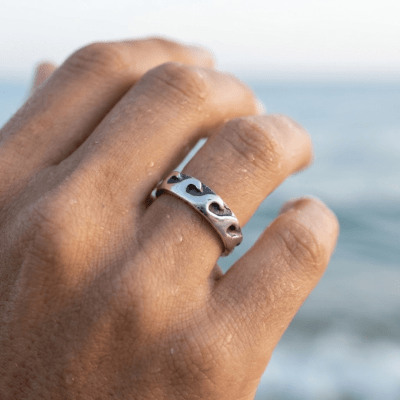 ONDAS — Par de Alianças de Ondas Modelo Fino em Prata 925