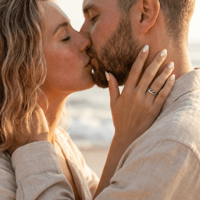 ONDAS — Par de Alianças de Ondas Modelo Fino em Prata 925