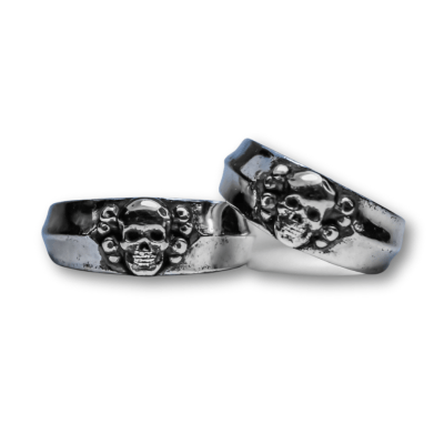 PAR DE ALIANÇAS DE COMPROMISSO SKULL CROSS PRATA 925