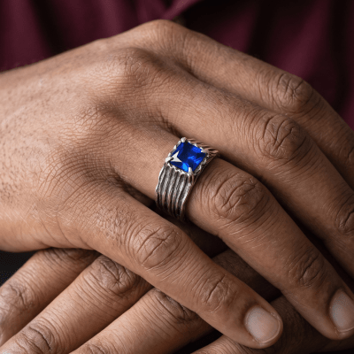 Par de Alianças Donnovan em Prata 925 com Zircônia Azul Marinho Quadrada
