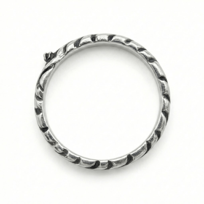 WOOD – ANEL MODELO FINO ESCULPIDO EM PRATA 925