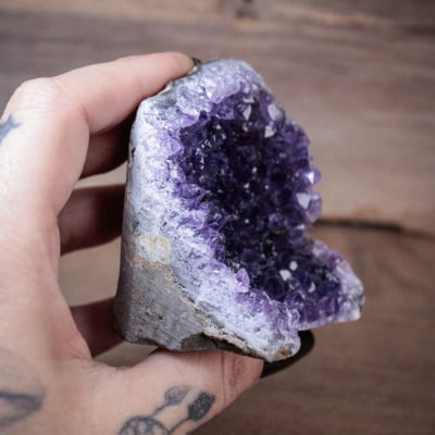 DRUSA DE AMETISTA PEDRA NATURAL  153 G