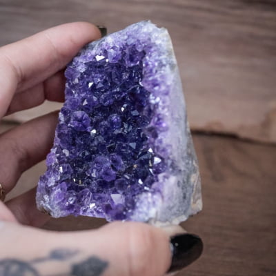DRUSA DE AMETISTA PEDRA NATURAL  153 G