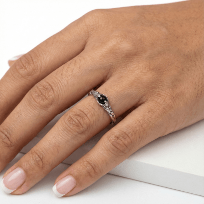 EDIÇÃO LIMITADA – SOLITÁRIO MAGMA EM PRATA 925 COM PEDRA OPALINA