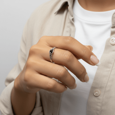 EDIÇÃO LIMITADA – SOLITÁRIO MAGMA EM PRATA 925 COM PEDRA OPALINA